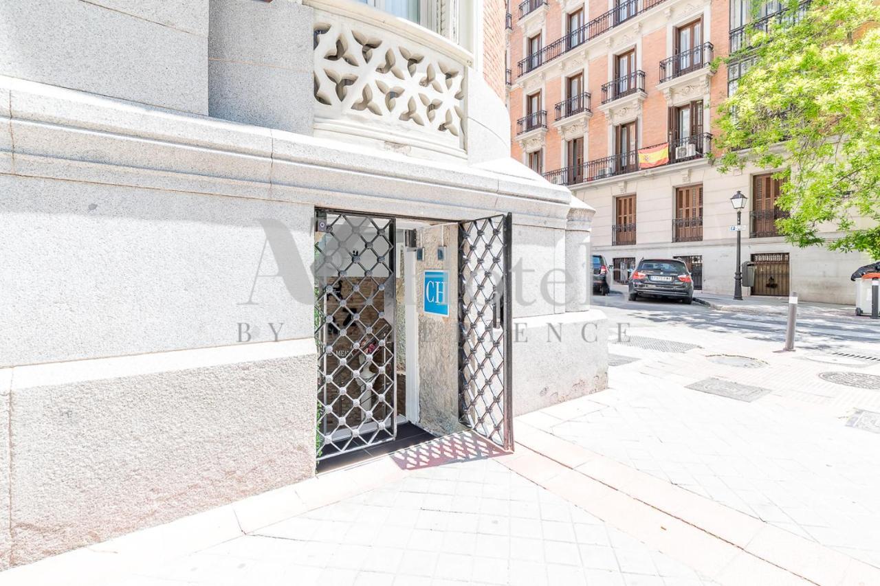 Ayz Juan De Mena - Auto Check-In Property Мадрид Екстериор снимка